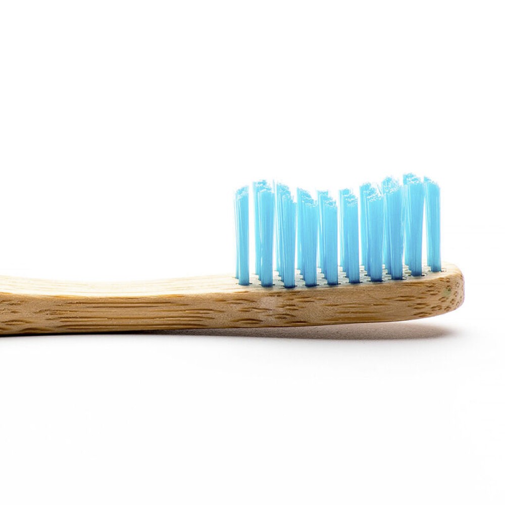 Humble Brush Mavi Yumuşak Yetişkin Diş Fırçası Doğada Çözünür Bambu Saplı